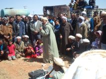 05 Berrah (crieur public) lors de la fИte du saint Sidi Ameur Е Saida 2016 copie.jpg